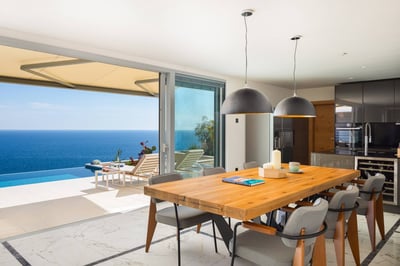 Luxury Villa Photo #34