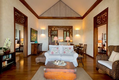 Luxury Villa Photo #30
