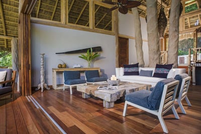 Luxury Villa Photo #6