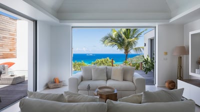Living Area: Air-conditioned living room with HD-TV, French satellite, Apple TV. 