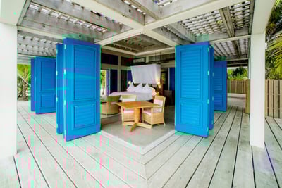 Luxury Villa Photo #6