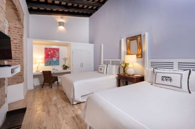 Luxury Villa Photo #5