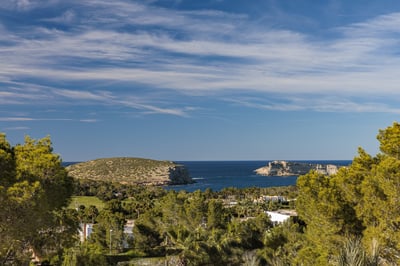 Luxury Villa Photo #15