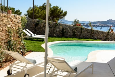 Luxury Villa Photo #5