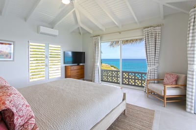 Luxury Villa Photo #19