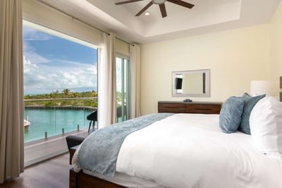 Luxury Villa Photo #36