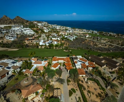 Luxury Villa Photo #33