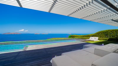 Luxury Villa Photo #20