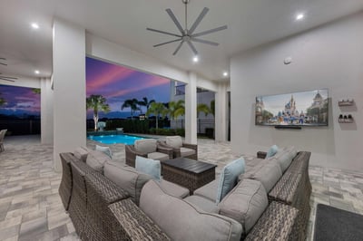 Luxury Villa Photo #10