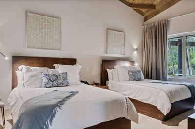 Luxury Villa Photo #20
