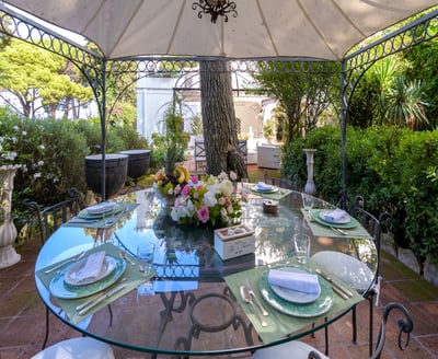 Luxury Villa Photo #11