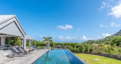 Luxury Villa Photo #2