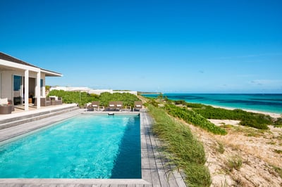 Luxury Villa Photo #11