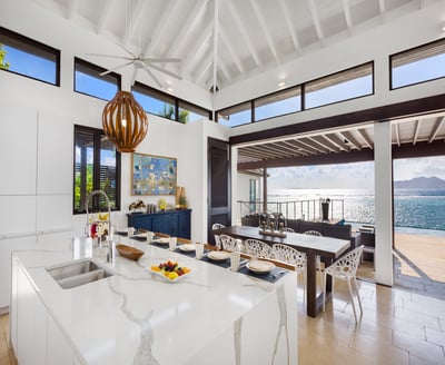 Luxury Villa Photo #9