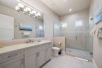 Luxury Villa Photo #77