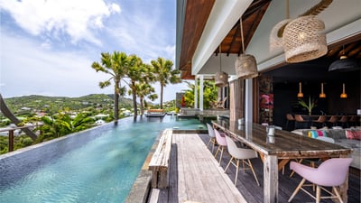 Luxury Villa Photo #9