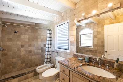 Luxury Villa Photo #27