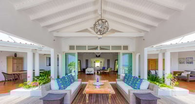 Luxury Villa Photo #17