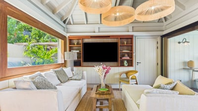 Luxury Villa Photo #31