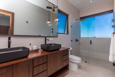 Luxury Villa Photo #26