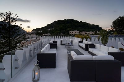 Luxury Villa Photo #27