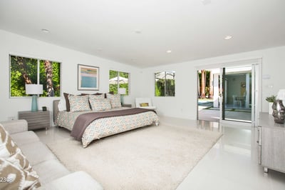 Luxury Villa Photo #25