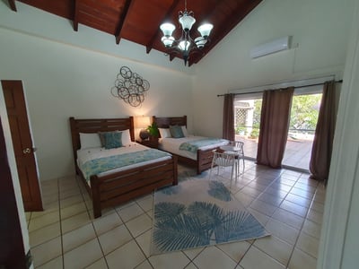Luxury Villa Photo #19