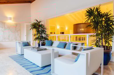 Luxury Villa Photo #15