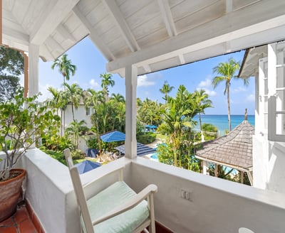 Luxury Villa Photo #4