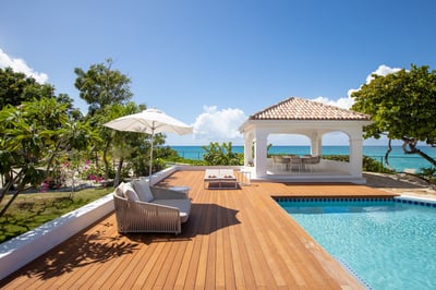 Luxury Villa Photo #4