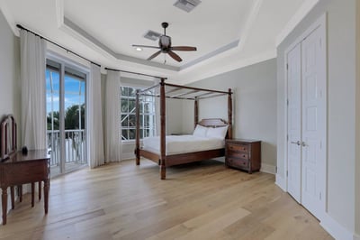 Luxury Villa Photo #24