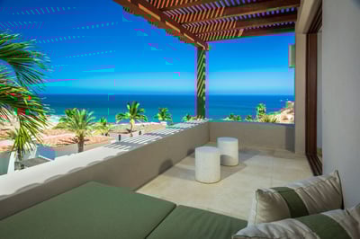 Luxury Villa Photo #27