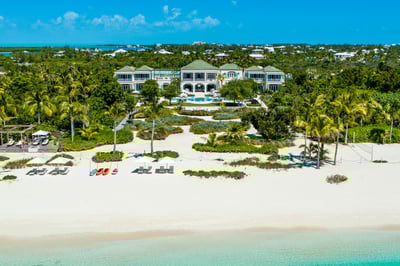Luxury Villa Photo #2