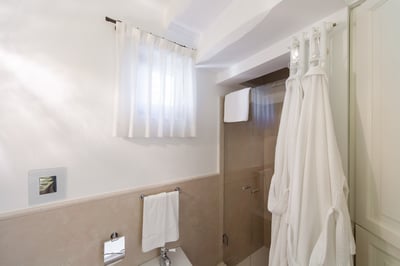 Luxury Villa Photo #45
