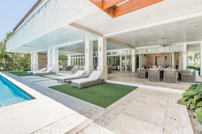 Luxury Villa Photo #11