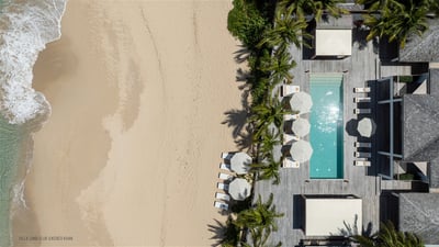 Luxury Villa Photo #5