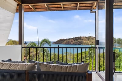 Luxury Villa Photo #45