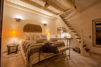 Luxury Villa Photo #21
