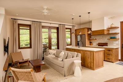 Luxury Villa Photo #8