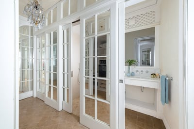 Luxury Villa Photo #47