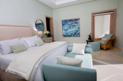 Luxury Villa Photo #39