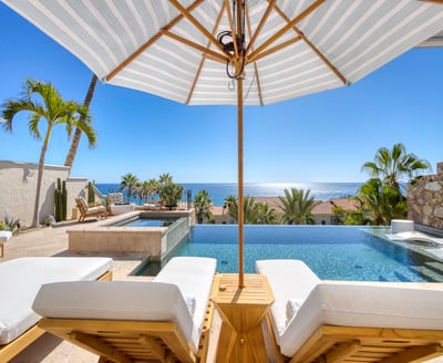 Luxury Villa Photo #8