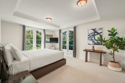 Luxury Villa Photo #47