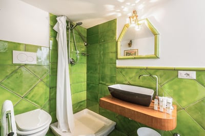 Luxury Villa Photo #17