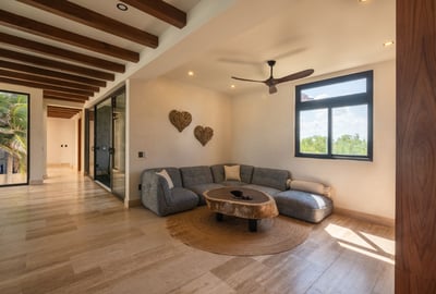 Luxury Villa Photo #43