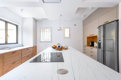 Luxury Villa Photo #12