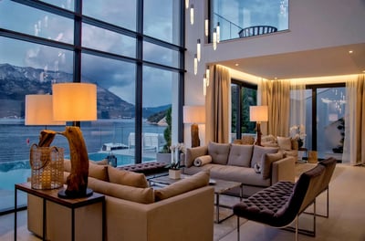 Luxury Villa Photo #16