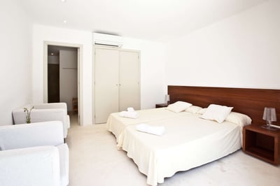 Luxury Villa Photo #29