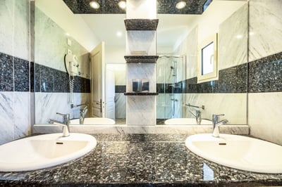 Luxury Villa Photo #21