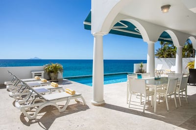 Luxury Villa Photo #5